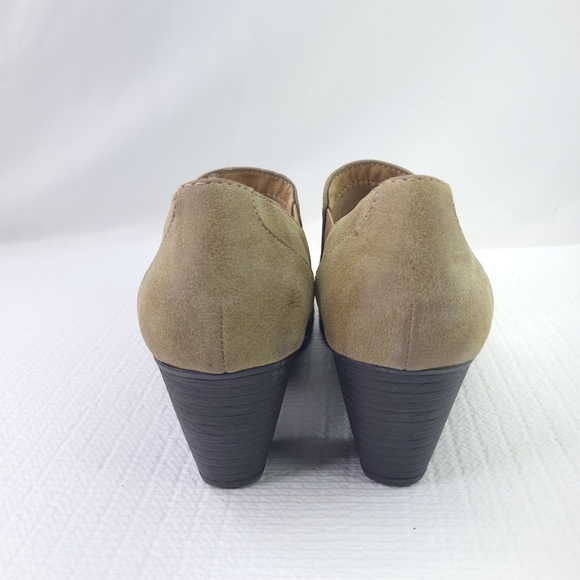 Croft & Barrow Morgan Size 8 Faux Leather Slip On Ankle Boots Heeled Booties - Picture 4 of 9